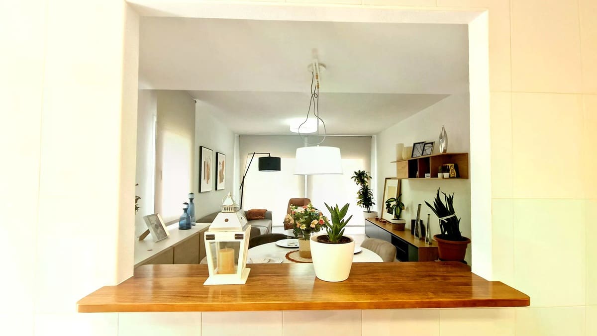 3 soveværelse Villa til salg i Purias med garage - € 375.000 (Ref: 10167680)