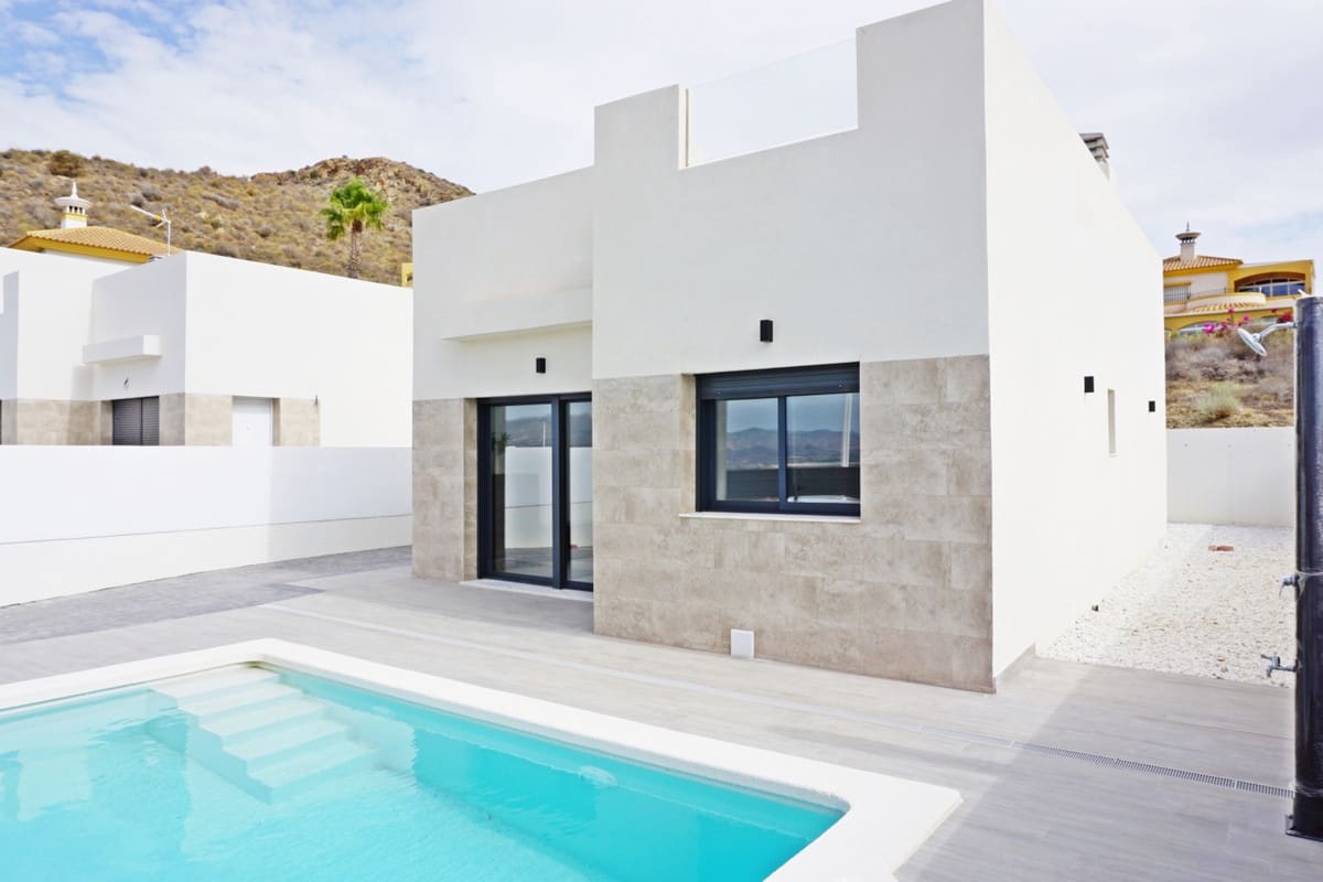 4 bedroom Villa for sale in Mazarron with pool garage - € 299,000 (Ref: 10167741)