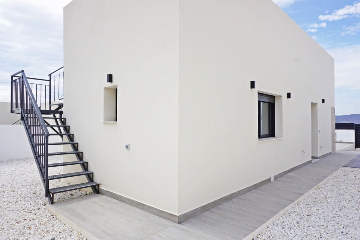 4 bedroom Villa for sale in Mazarron with pool garage - € 299,000 (Ref: 10167741)