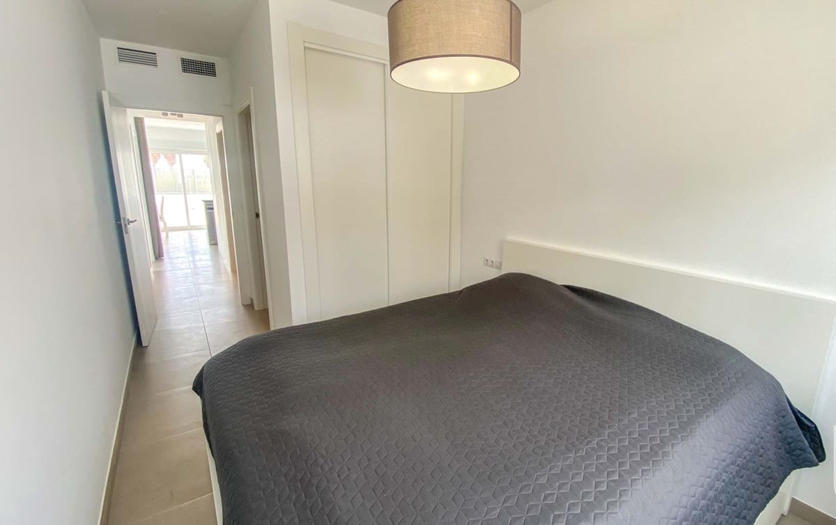 2 sypialnia Willa na sprzedaż w Los Alcazares z basenem garażem - 269 500 € (Ref: 10167793)