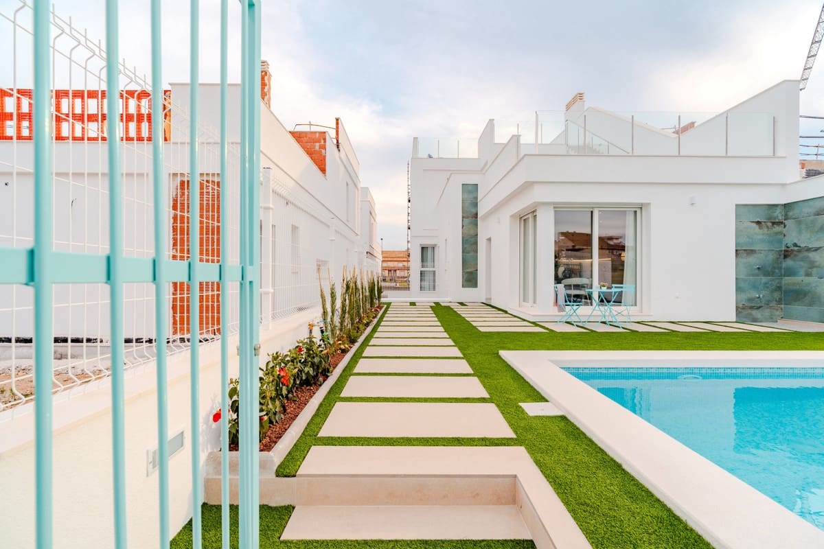 3 chambre Villa/Maison à vendre à Los Alcazares avec piscine garage - 467 000 € (Ref: 10167808)