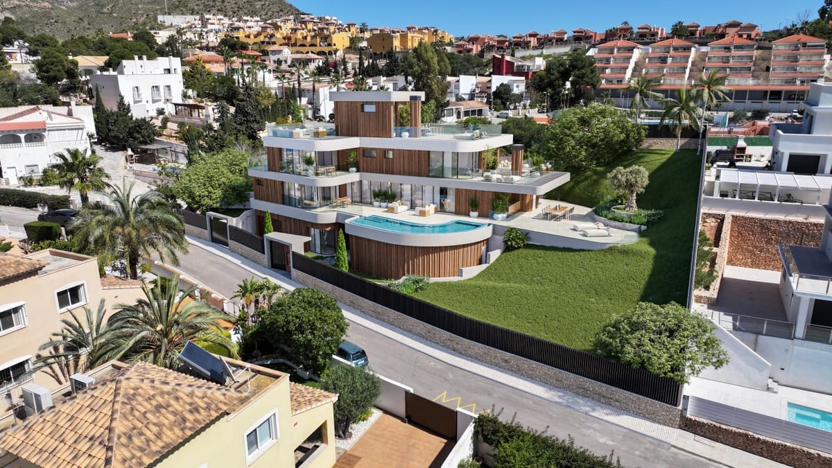 8 bedroom Villa for sale in Isla Plana with pool garage - € 1,080,000 (Ref: 10167817)