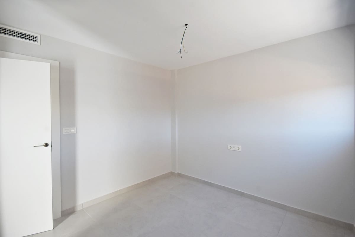 3 soverom Leilighet til salgs i Alamillo med svømmebasseng garasje - € 309 000 (Ref: 10167834)