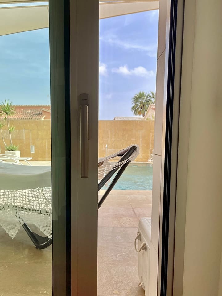 4 soveværelse Villa til salg i San Pedro del Pinatar med swimmingpool garage - € 1.195.000 (Ref: 7476132)