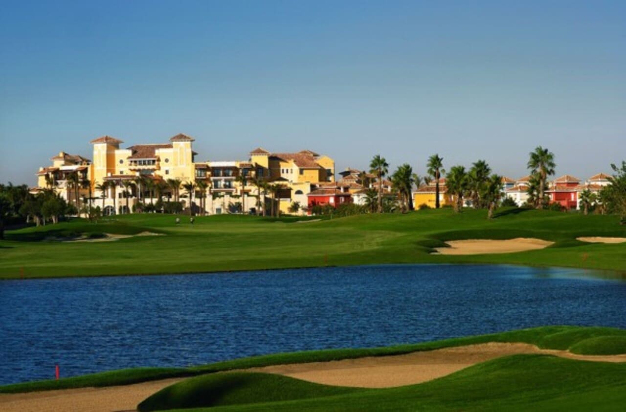 1 soveværelse Lejlighed til salg i Mar Menor Golf Resort med swimmingpool garage - € 140.000 (Ref: 7928697)