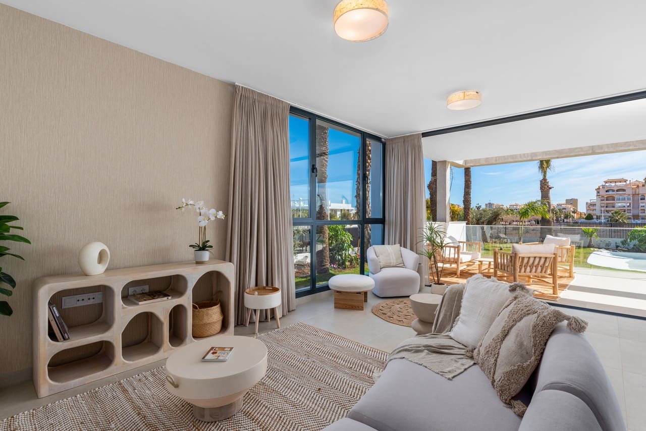 2 soverom Penthouse til salgs i Mar de Cristal med svømmebasseng - € 325 000 (Ref: 8145440)