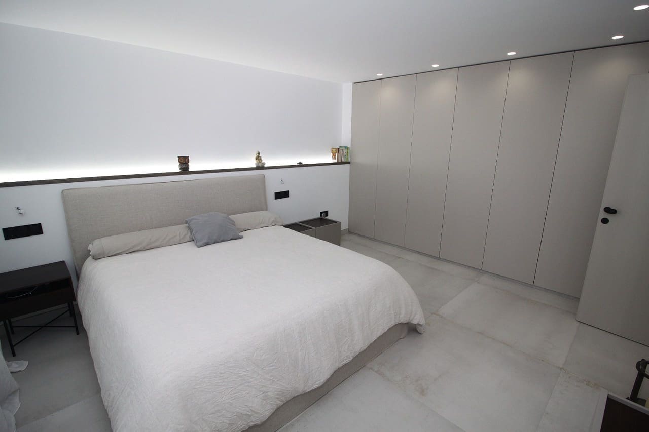 4 soveværelse Villa til salg i San Pedro del Pinatar med swimmingpool - € 480.000 (Ref: 8252467)