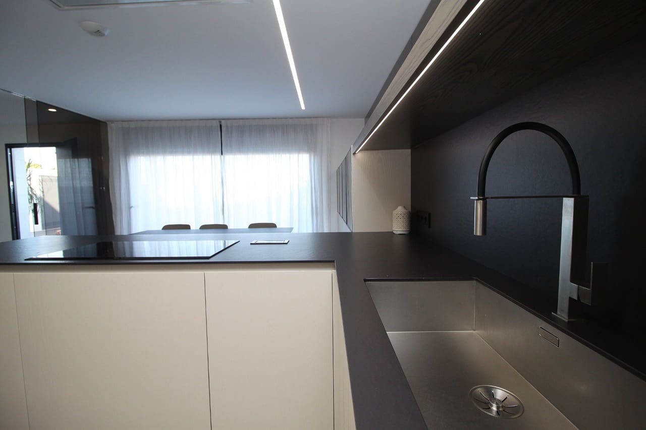 4 soveværelse Villa til salg i San Pedro del Pinatar med swimmingpool - € 480.000 (Ref: 8252467)