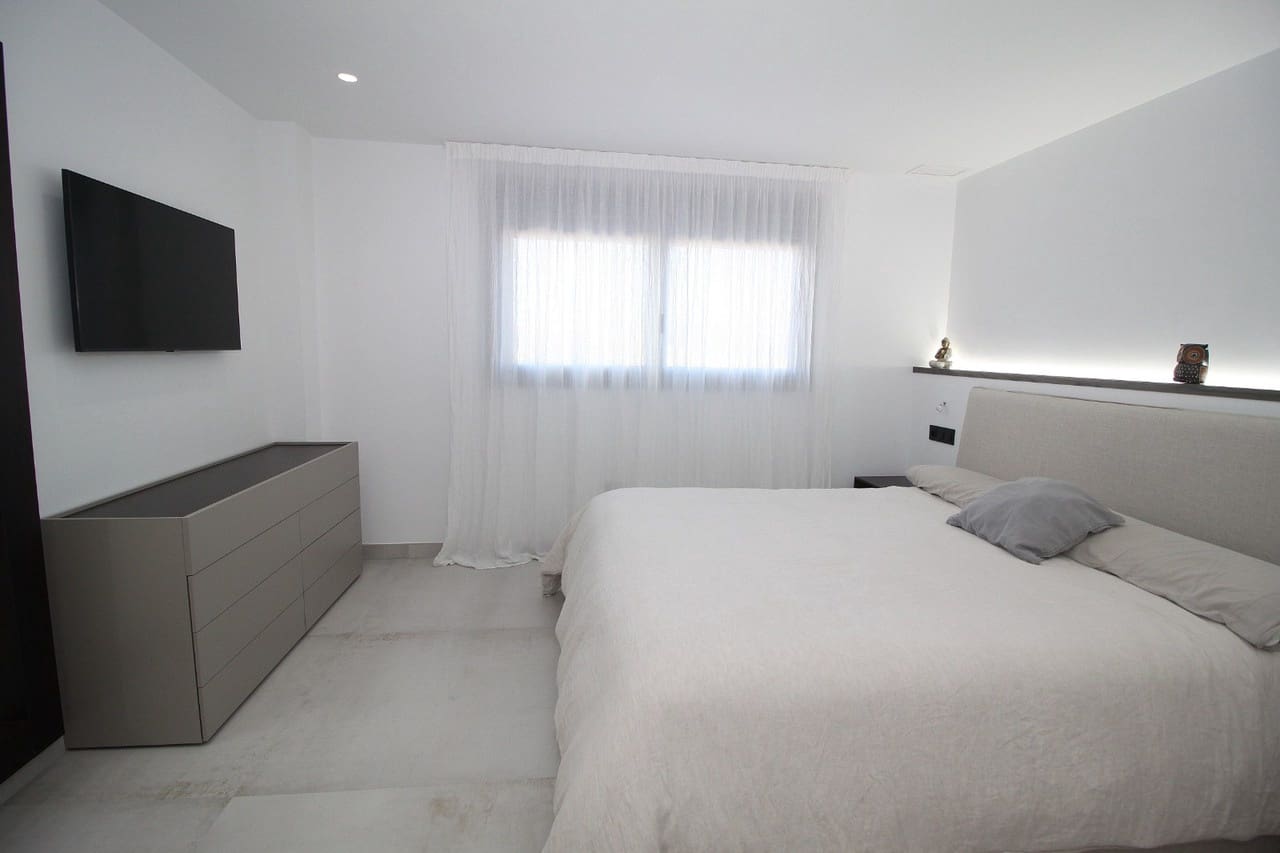 4 soveværelse Villa til salg i San Pedro del Pinatar med swimmingpool - € 480.000 (Ref: 8252467)