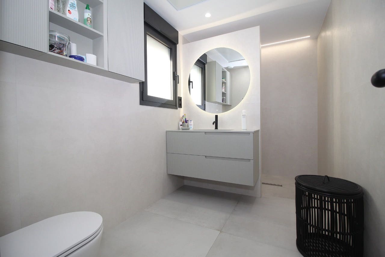 4 soveværelse Villa til salg i San Pedro del Pinatar med swimmingpool - € 480.000 (Ref: 8252467)