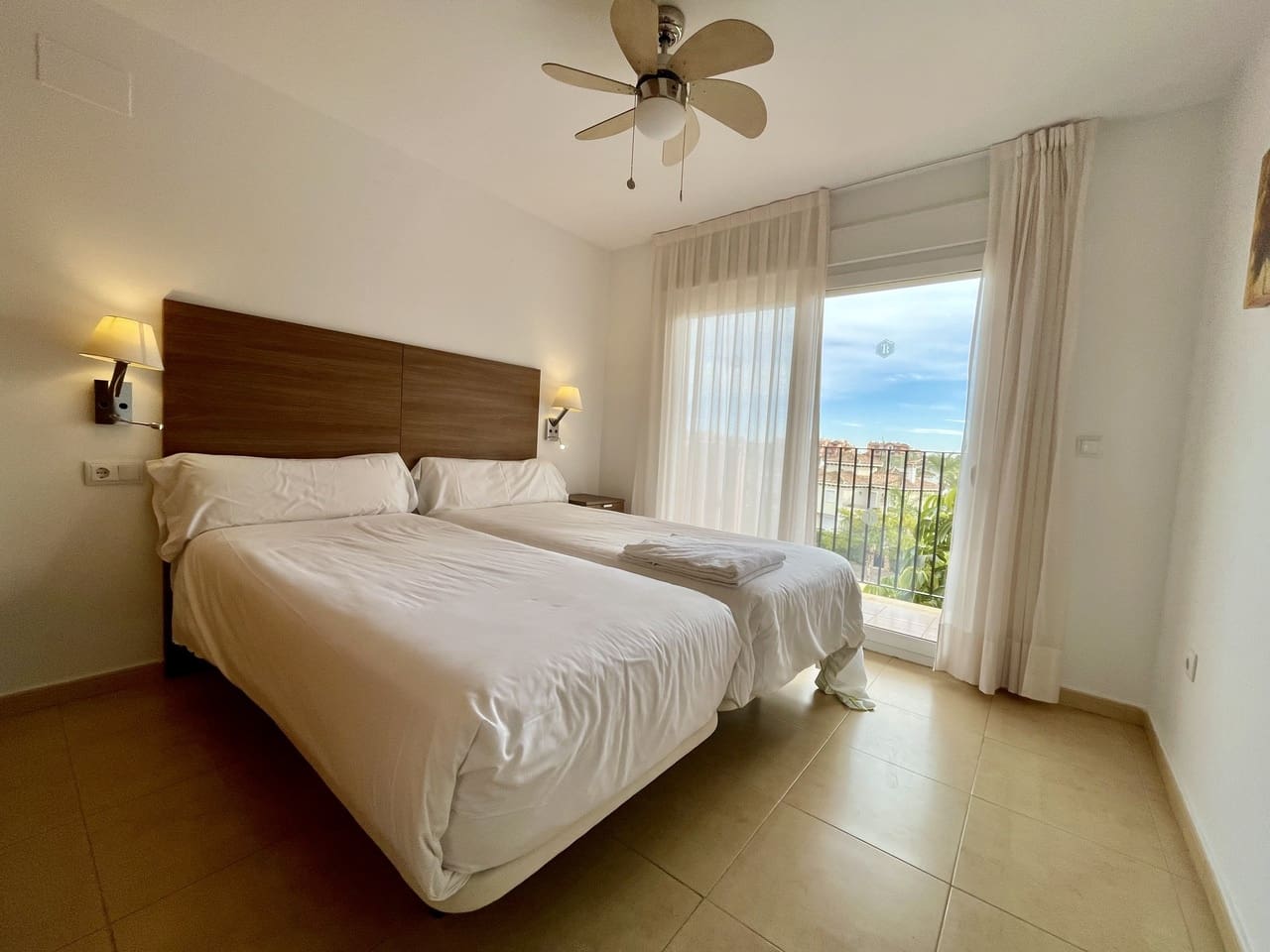 2 sypialnia Apartament na sprzedaż w Mar Menor Golf Resort z basenem garażem - 189 000 € (Ref: 8893607)