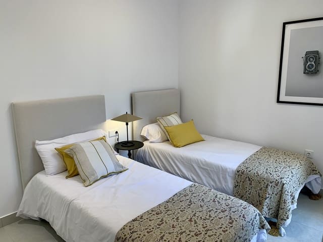 3 quarto Moradia para venda em Los Alcázares com piscina - 429 000 € (Ref: 8893620)