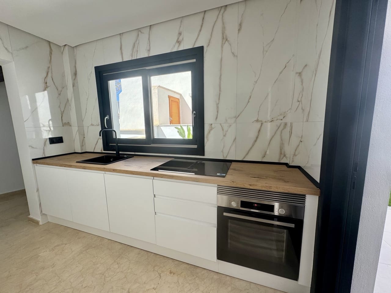 3 soveværelse Villa til salg i Banos y Mendigo med swimmingpool - € 440.000 (Ref: 8895753)