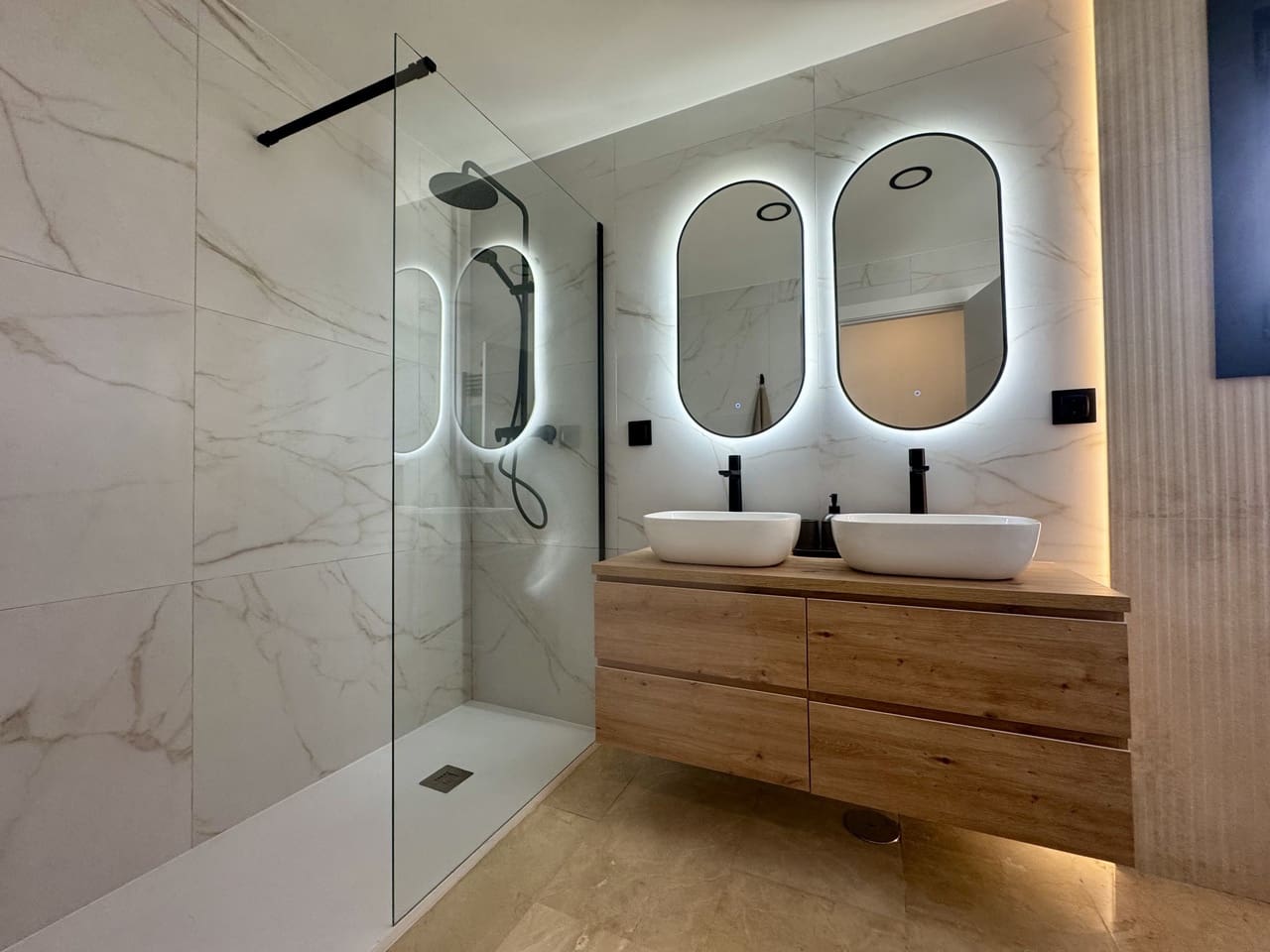 3 soveværelse Villa til salg i Banos y Mendigo med swimmingpool - € 440.000 (Ref: 8895753)