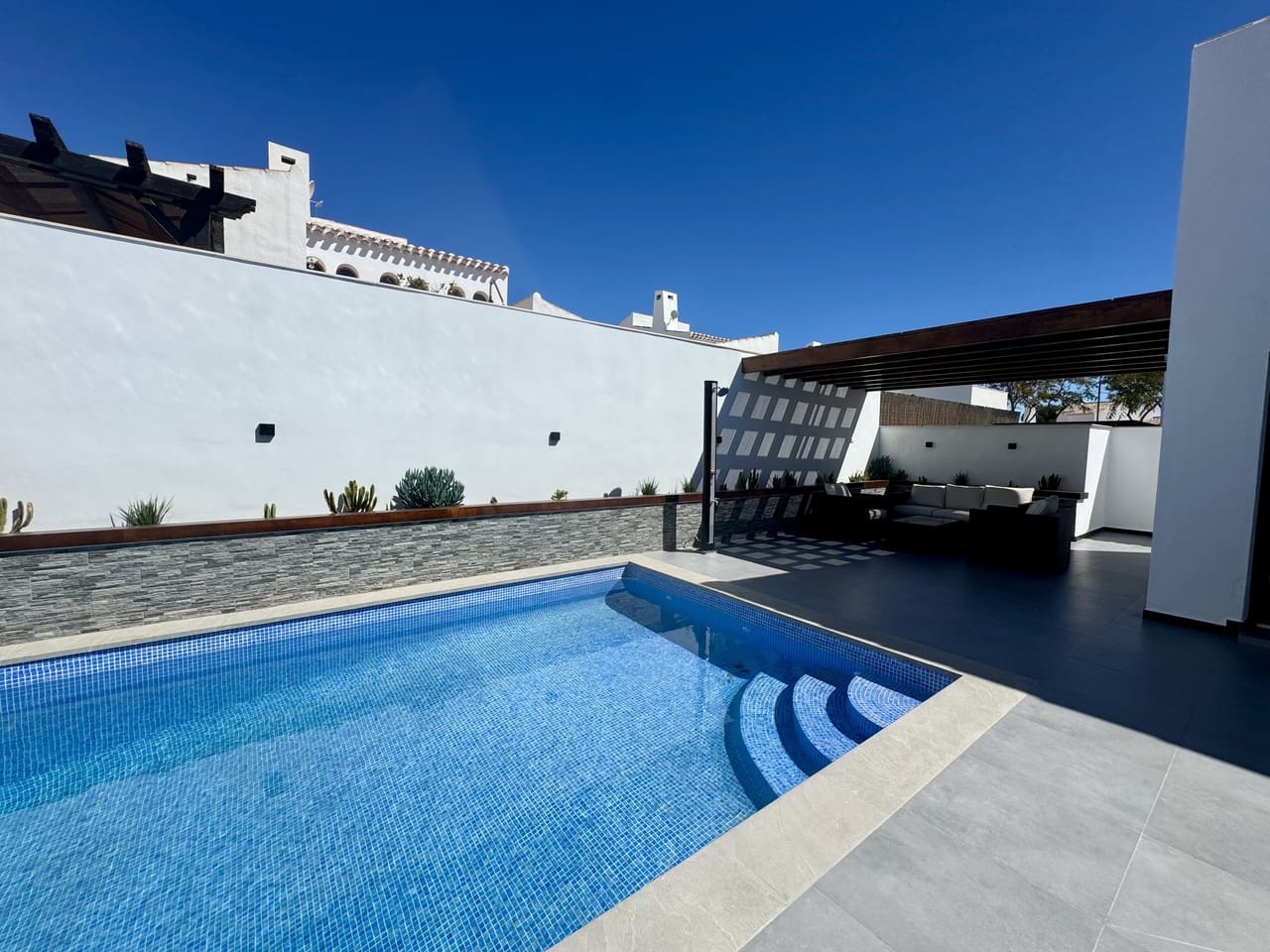 3 soveværelse Villa til salg i Banos y Mendigo med swimmingpool - € 440.000 (Ref: 8895753)