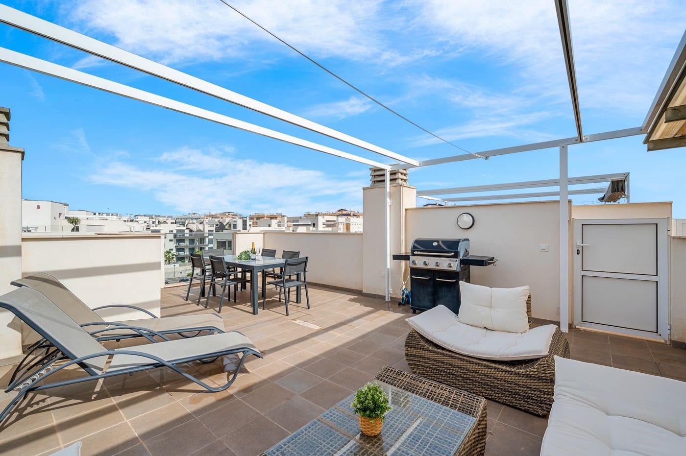 2 bedroom Apartment for sale in Orihuela Costa with pool garage - € 239,000 (Ref: 8952002)