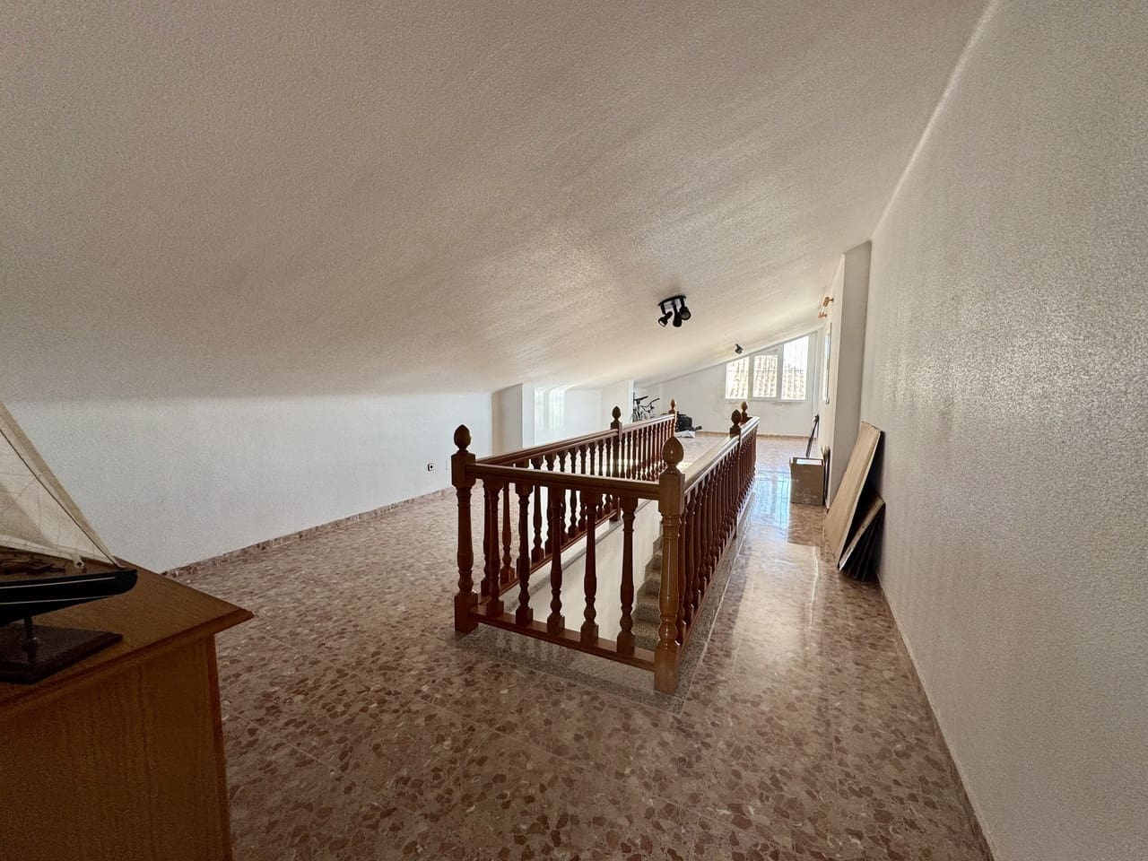 5 soveværelse Villa til salg i Mar de Cristal med swimmingpool garage - € 465.000 (Ref: 9028389)