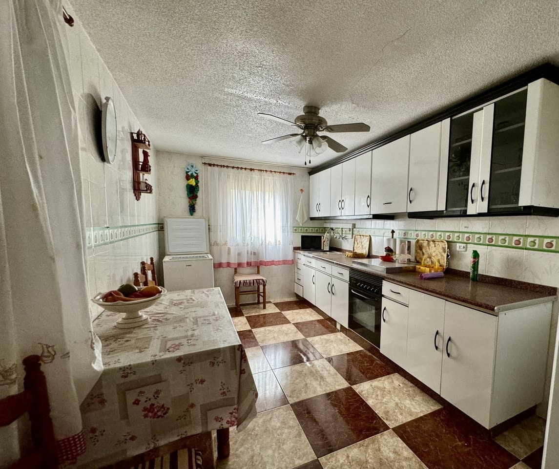 3 soveværelse Byhus til salg i Portman - € 95.000 (Ref: 9064066)