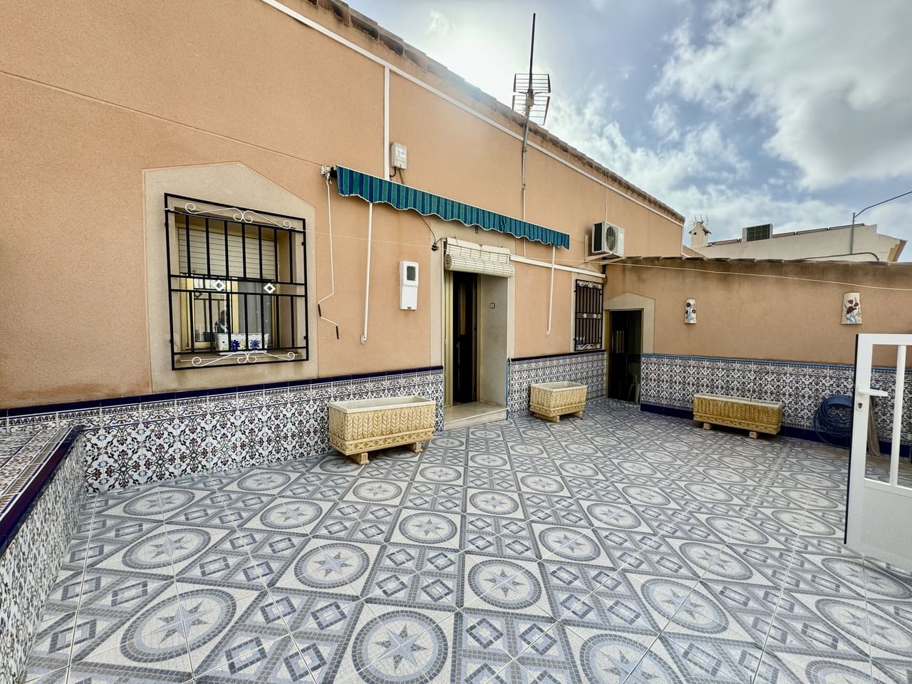 3 soveværelse Byhus til salg i Portman - € 95.000 (Ref: 9064066)