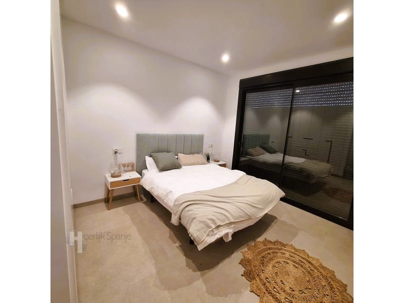 Chalet de 3 habitaciones en Santiago de la Ribera en venta - 420.000 € (Ref: 9215598)