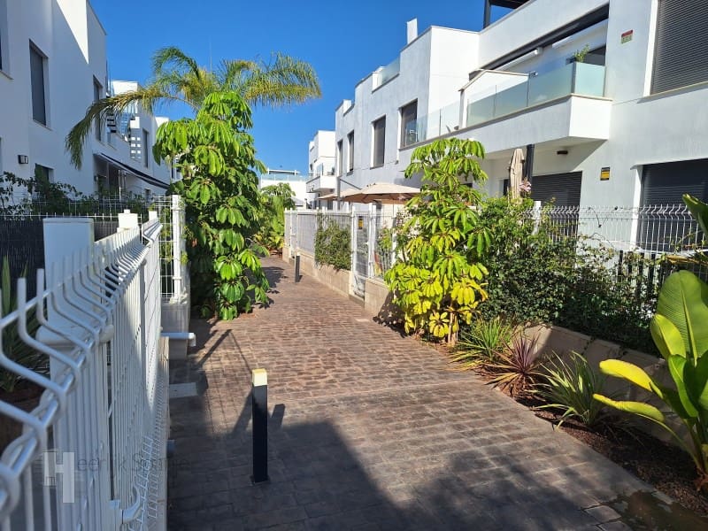 Apartamento de 3 habitaciones en Santiago de la Ribera en venta - 299.000 € (Ref: 9306795)