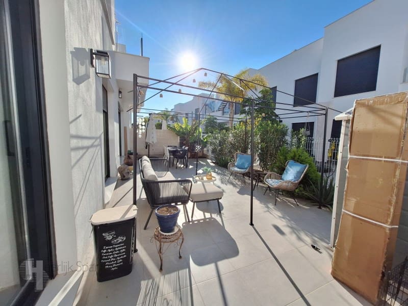 Apartamento de 3 habitaciones en Santiago de la Ribera en venta - 299.000 € (Ref: 9306795)