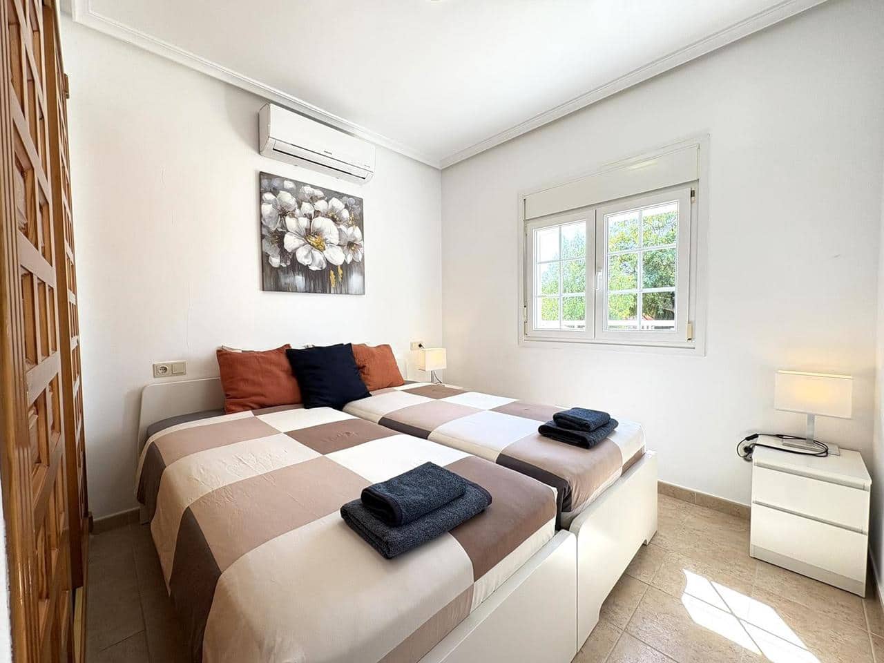 Chalet de 3 habitaciones en Baños y Mendigo en venta con piscina - 359.000 € (Ref: 9306799)