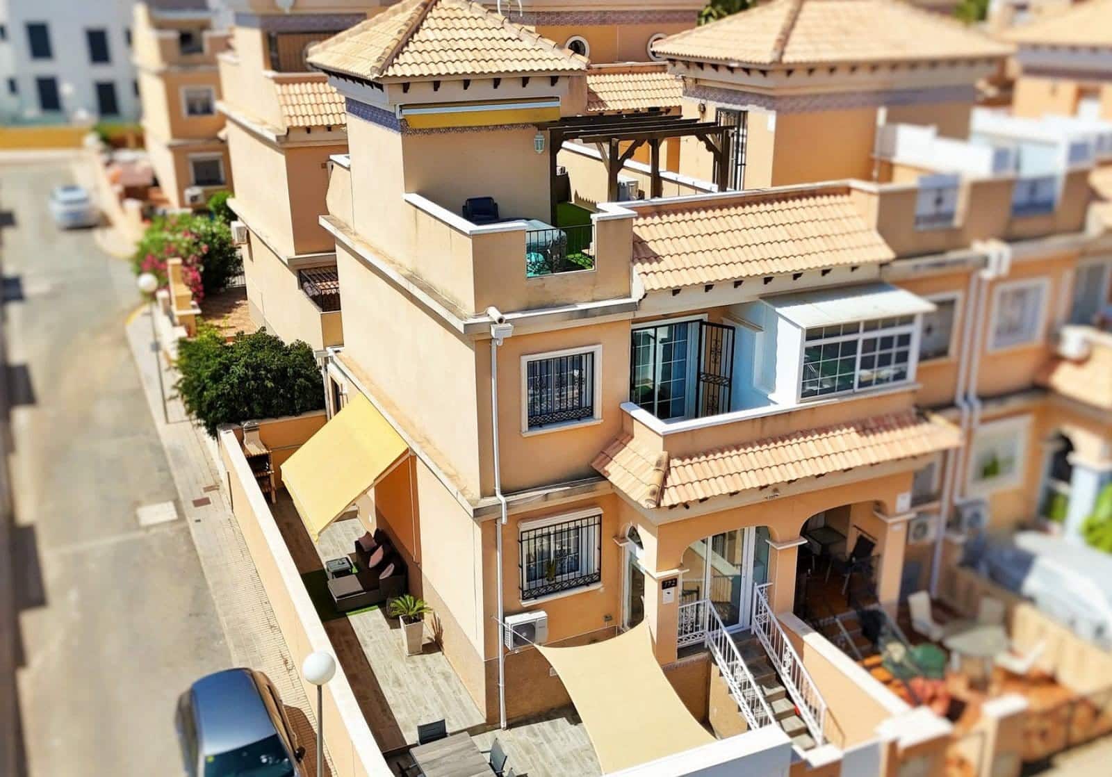 3 bedroom Villa for sale in Orihuela Costa with pool garage - € 259,000 (Ref: 9306814)