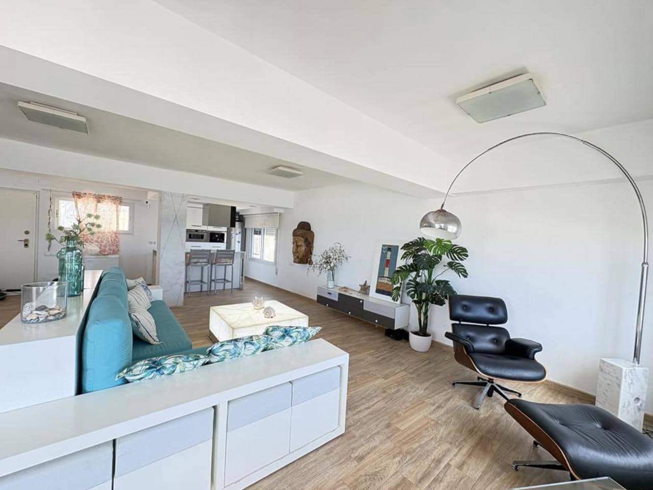 Chalet de 6 habitaciones en La Manga del Mar Menor en venta - 995.000 € (Ref: 9306825)