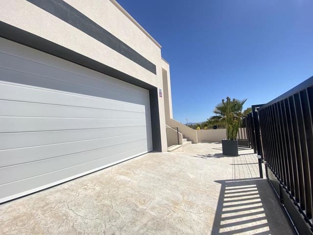 4 bedroom Villa for sale in Fuente Alamo de Murcia with pool garage - € 795,000 (Ref: 9306829)