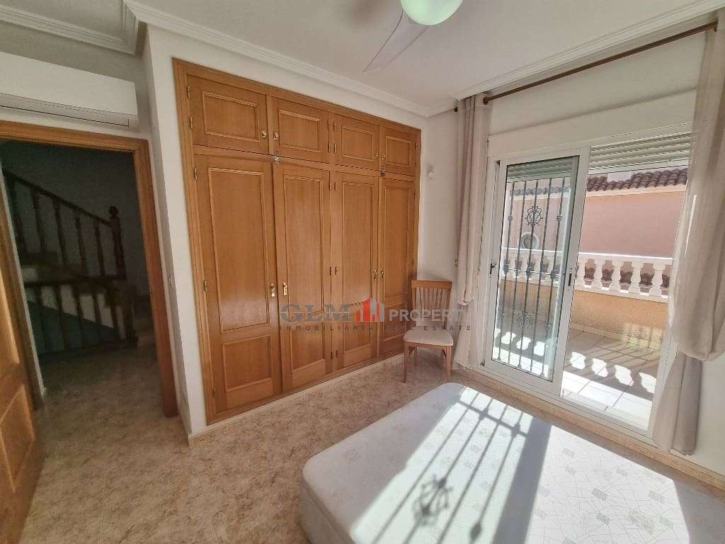 3 bedroom Apartment for sale in San Javier with pool - € 199,000 (Ref: 9431814)