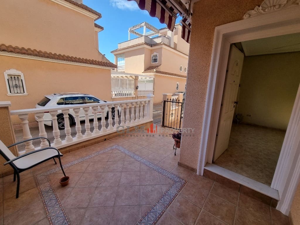 3 bedroom Apartment for sale in San Javier with pool - € 199,000 (Ref: 9431814)