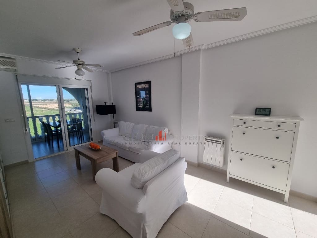 2 soverom Leilighet til salgs i Los Alcazares med svømmebasseng - € 169 000 (Ref: 9431817)