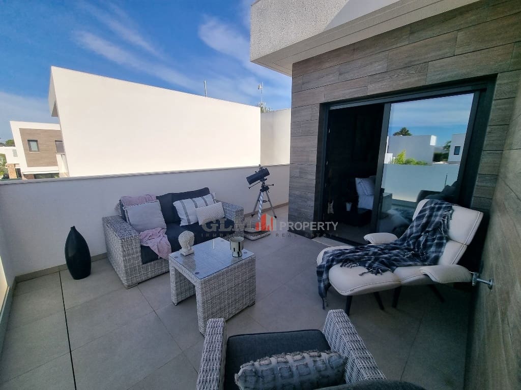 3 soveværelse Lejlighed til salg i Santiago de la Ribera med swimmingpool - € 695.000 (Ref: 9431822)