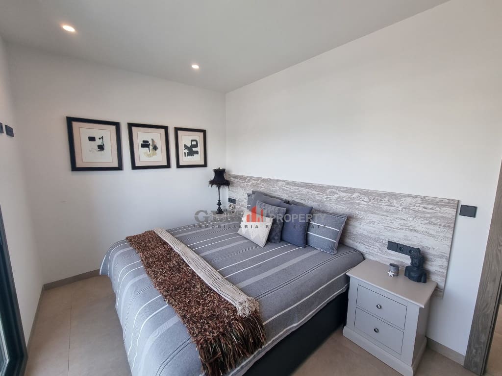 3 soveværelse Lejlighed til salg i Santiago de la Ribera med swimmingpool - € 695.000 (Ref: 9431822)