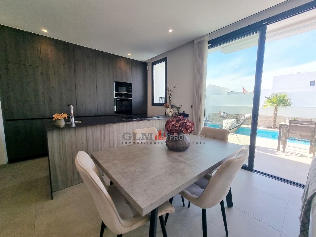 3 soveværelse Lejlighed til salg i Santiago de la Ribera med swimmingpool - € 695.000 (Ref: 9431822)