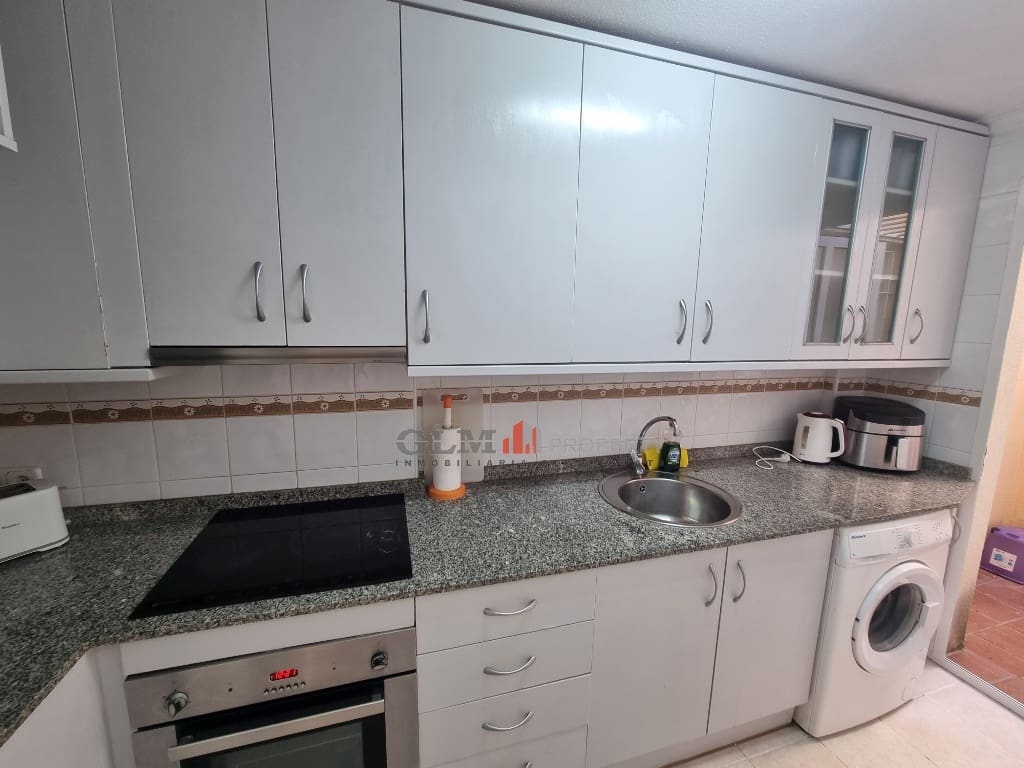 3 bedroom Apartment for sale in Los Alcazares with pool - € 189,000 (Ref: 9431823)