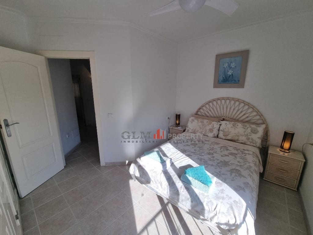 3 bedroom Apartment for sale in Los Alcazares with pool - € 189,000 (Ref: 9431823)