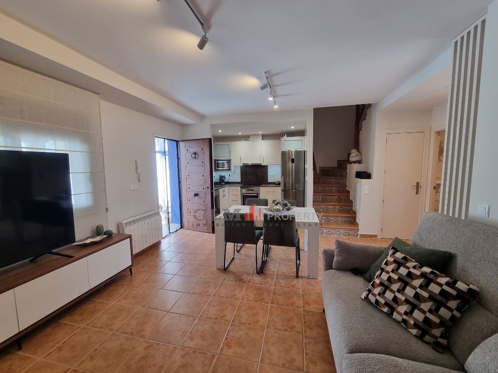 4 slaapkamer Appartement te koop in Roda met zwembad - € 269.000 (Ref: 9443654)