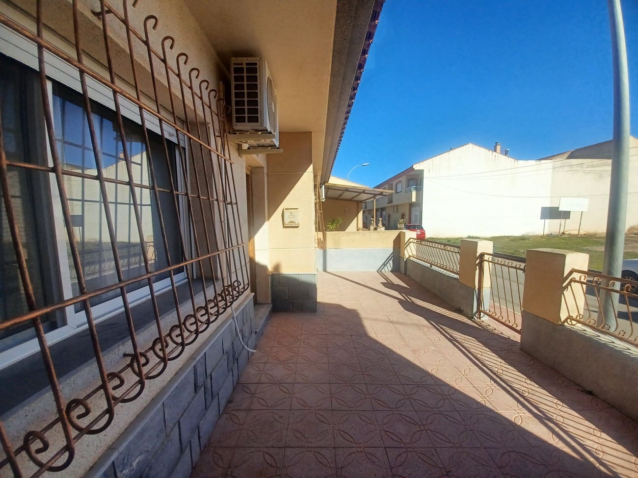 4 bedroom Townhouse for sale in Roldan - € 165,000 (Ref: 9480647)