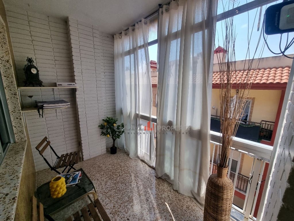 3 soveværelse Lejlighed til salg i Los Alcazares - € 95.000 (Ref: 9480658)