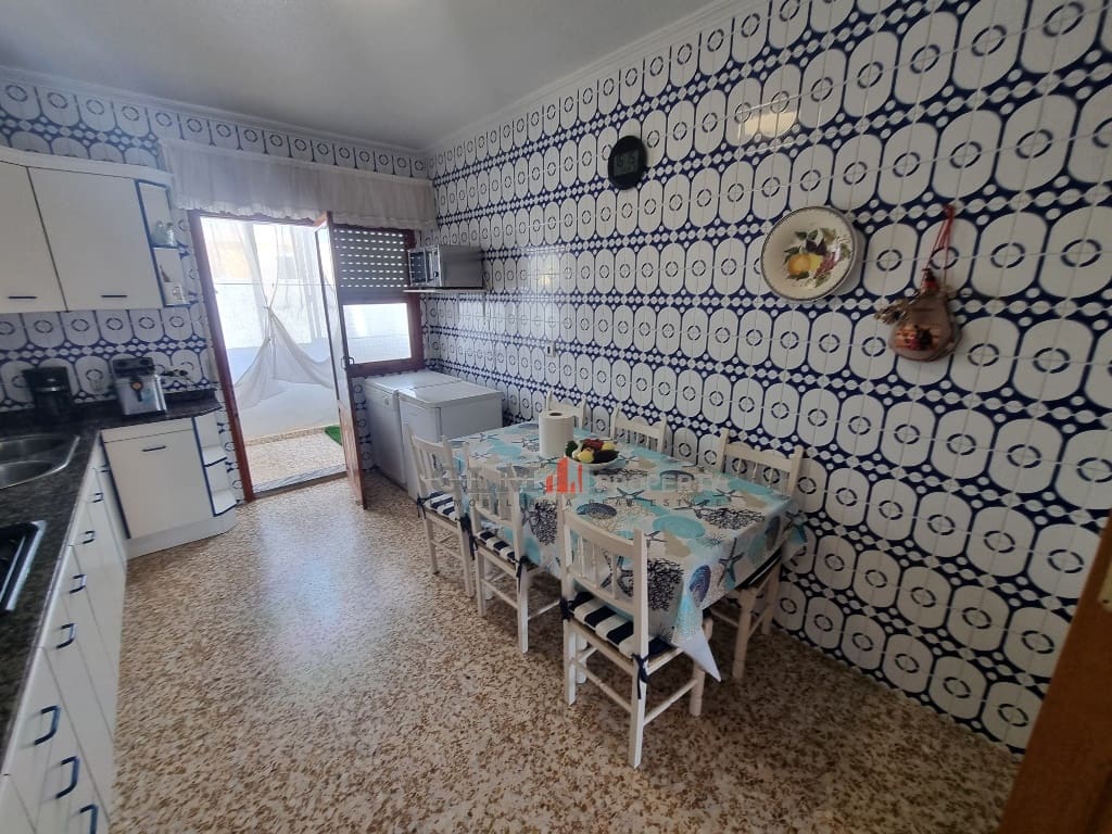 3 soveværelse Lejlighed til salg i Los Alcazares - € 95.000 (Ref: 9480658)