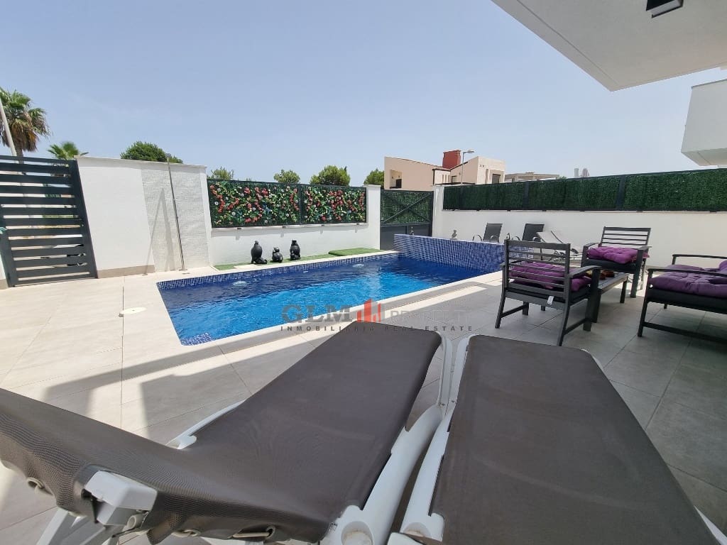 3 makuuhuone Huoneisto myytävänä paikassa Roda mukana uima-altaan - 439 950 € (Ref: 9480660)