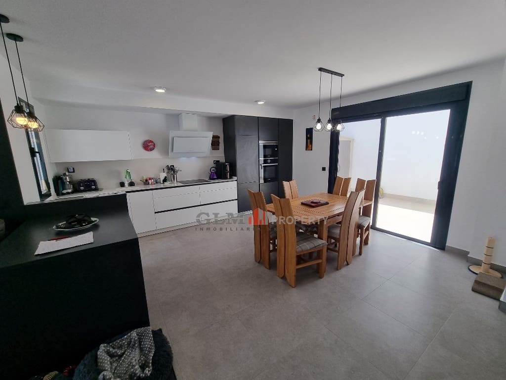 3 makuuhuone Huoneisto myytävänä paikassa Roda mukana uima-altaan - 439 950 € (Ref: 9480660)