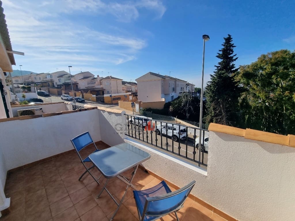 2 sovrum Lägenhet till salu i El Carmoli med pool - 140 000 € (Ref: 9480697)