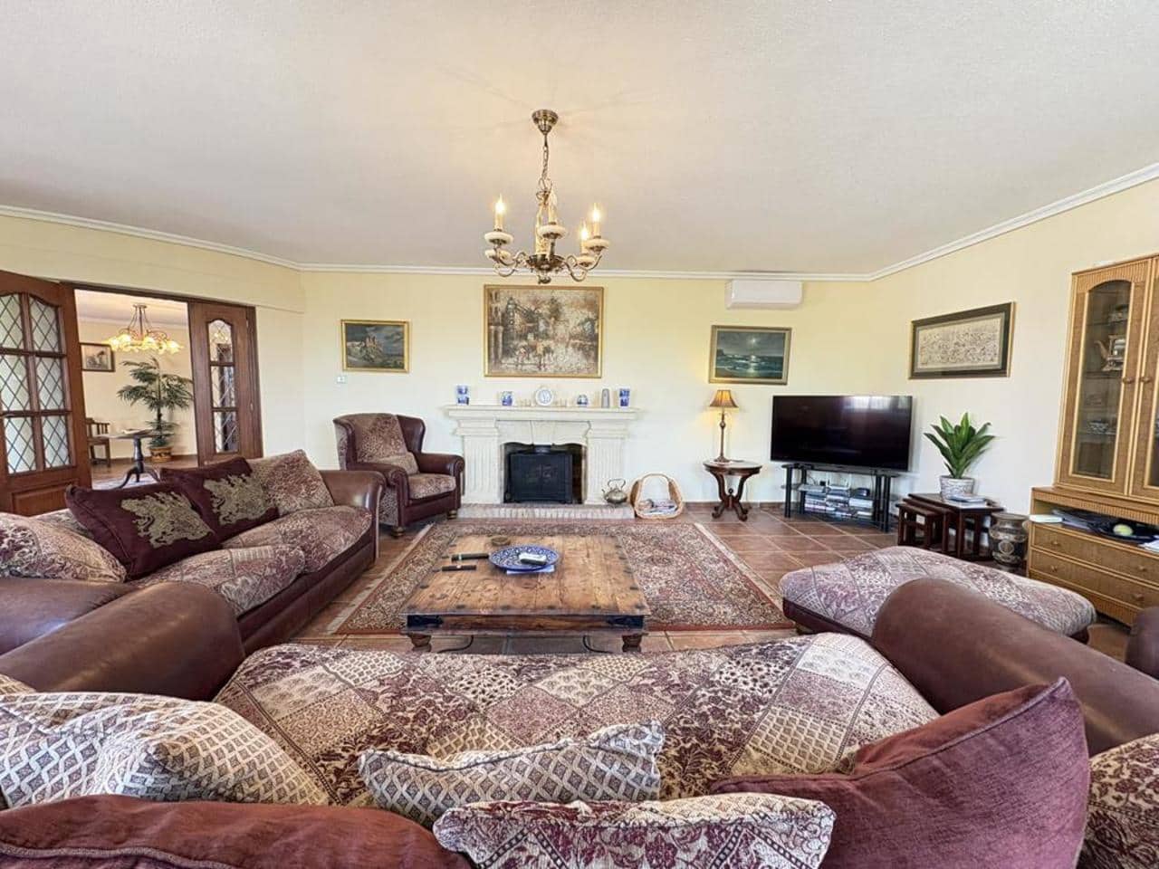 4 bedroom Finca/Country House for sale in Gea y Truyols with pool garage - € 895,000 (Ref: 9521519)