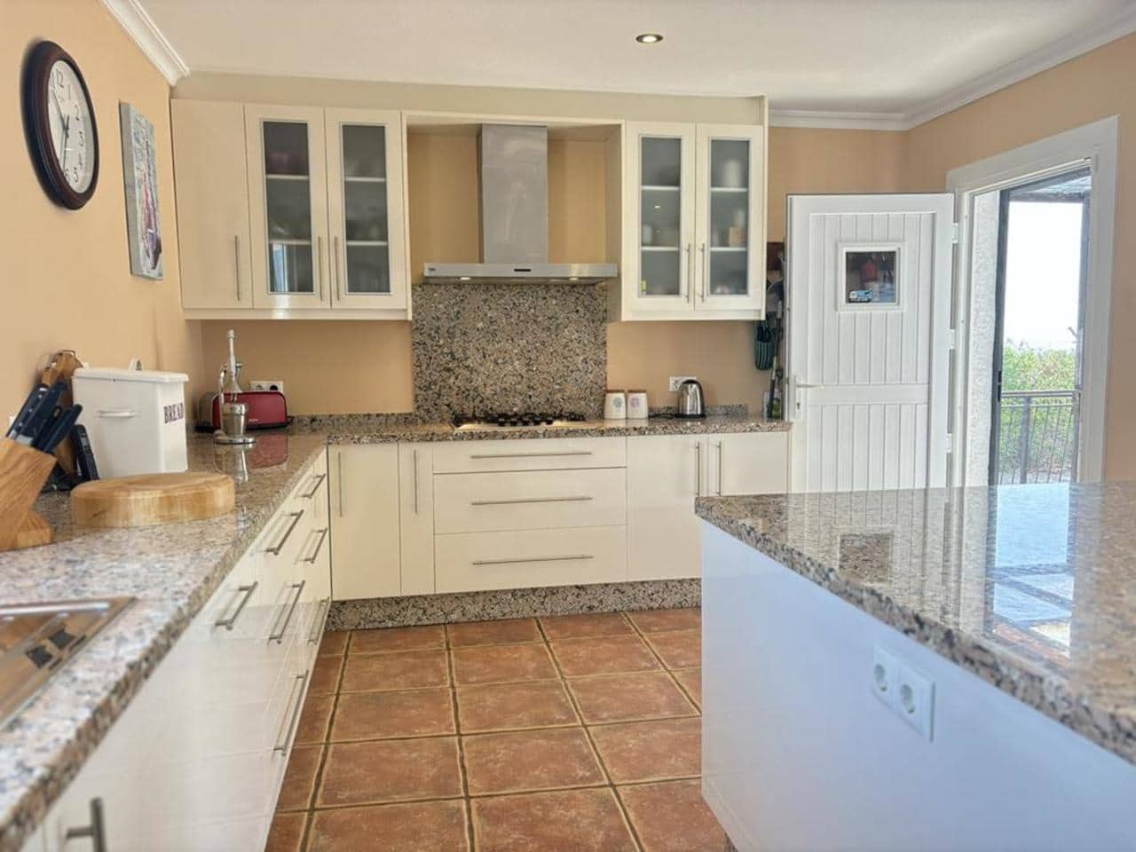 4 bedroom Finca/Country House for sale in Gea y Truyols with pool garage - € 895,000 (Ref: 9521519)