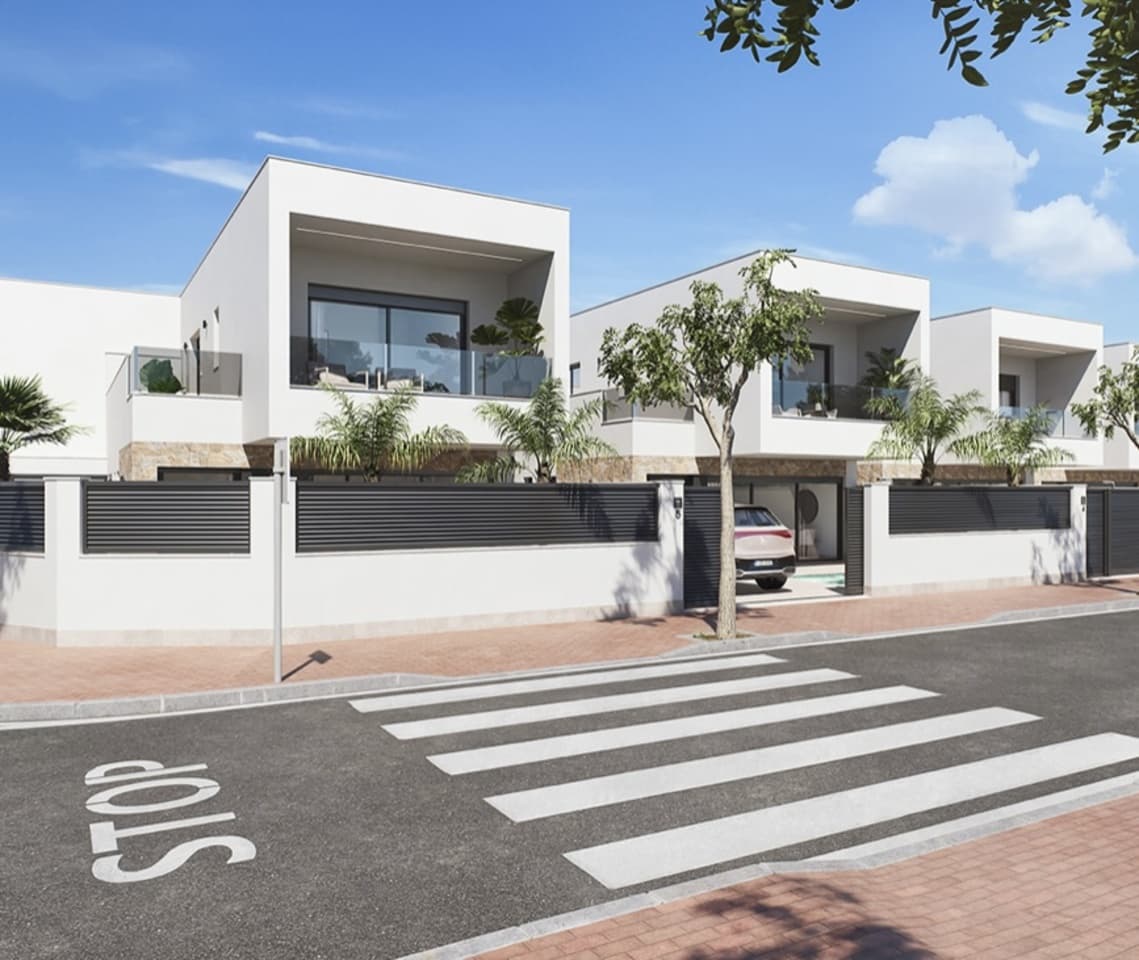 3 soveværelse Villa til salg i San Pedro del Pinatar med swimmingpool - € 410.000 (Ref: 9569463)