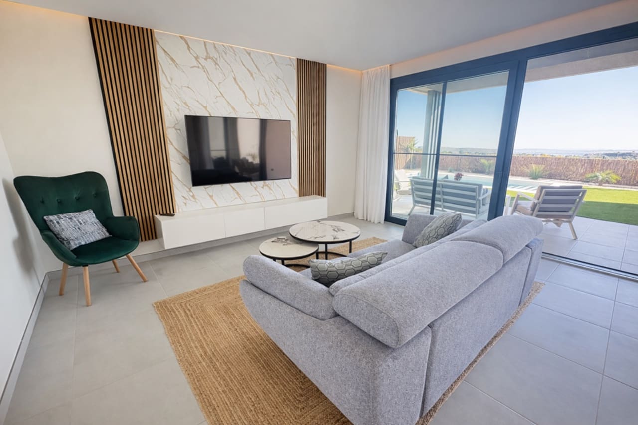 2 sypialnia Willa na sprzedaż w Banos y Mendigo z basenem garażem - 497 000 € (Ref: 9616922)