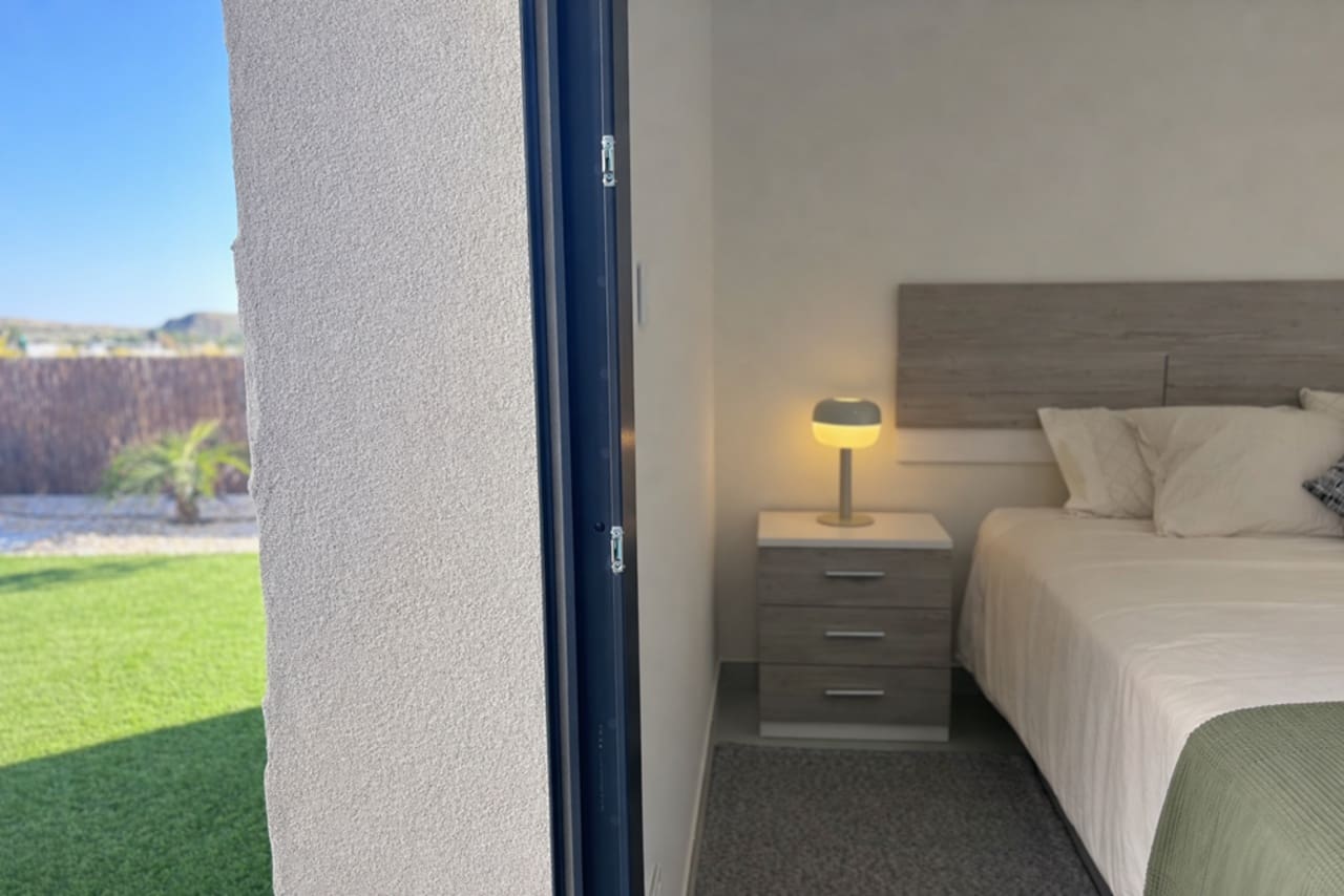 2 sypialnia Willa na sprzedaż w Banos y Mendigo z basenem garażem - 497 000 € (Ref: 9616922)